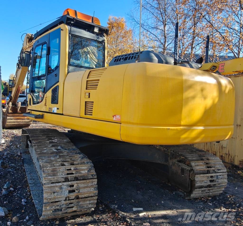 Komatsu PC 210 LC-8 Excavatoare pe șenile