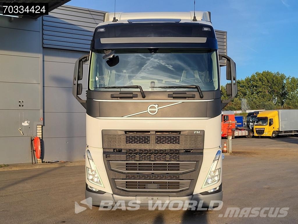 Volvo FH 460 4X2 Retarder 2x Tanks New Tyres! Ťahače