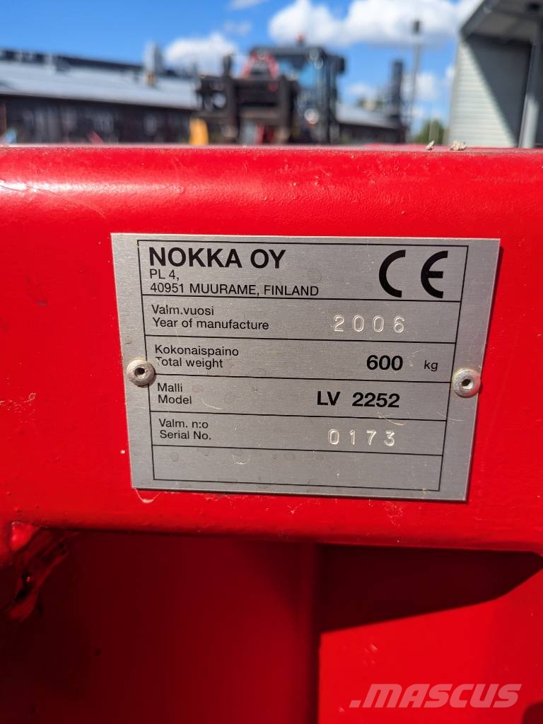 Esko Senior LV2252 Hómarók