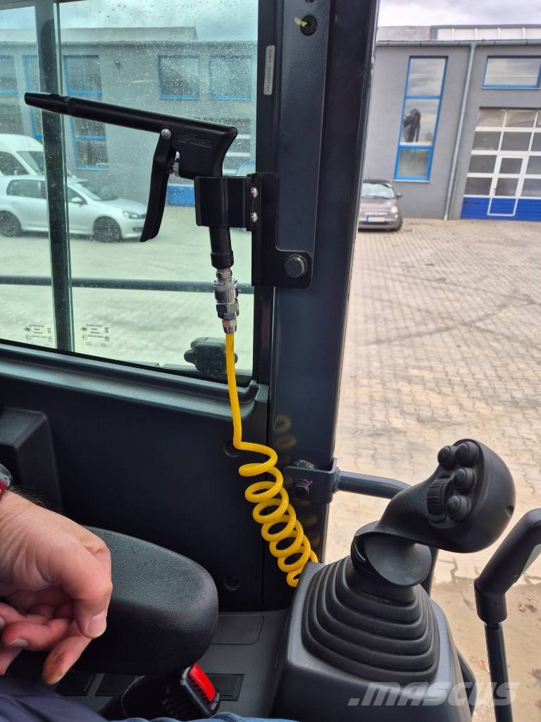 Hyundai HX 145 ALCR Excavadoras sobre orugas