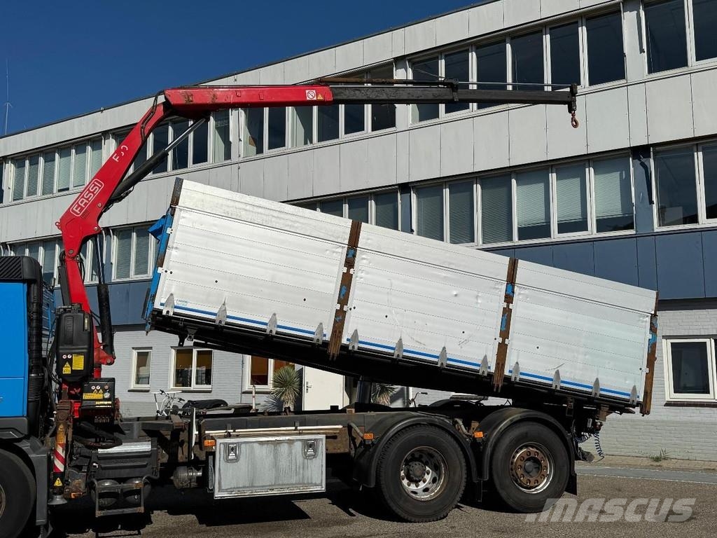 Volvo FM 330 6X2 EURO 5 KIPPER + FASSI F80A.0.22 Savivarčių priekabų vilkikai