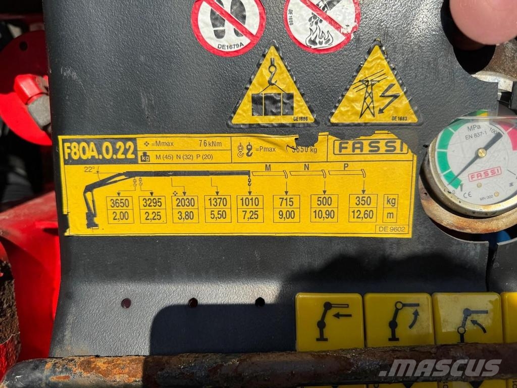 Volvo FM 330 6X2 EURO 5 KIPPER + FASSI F80A.0.22 Savivarčių priekabų vilkikai