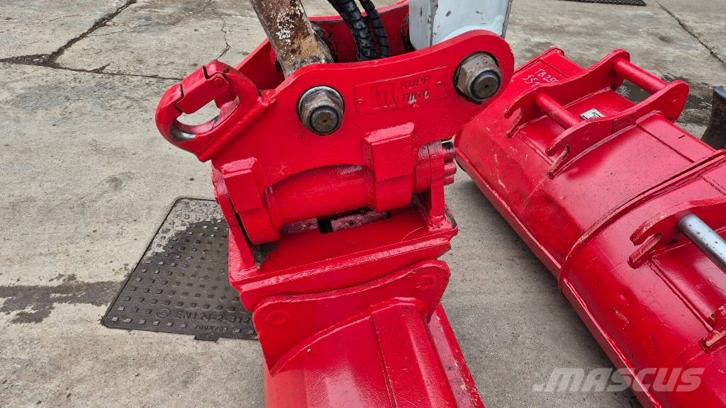 Takeuchi TB250-2 - POWERTILT - 2021 YEAR - 3315 HOURS Mini bageri < 7t