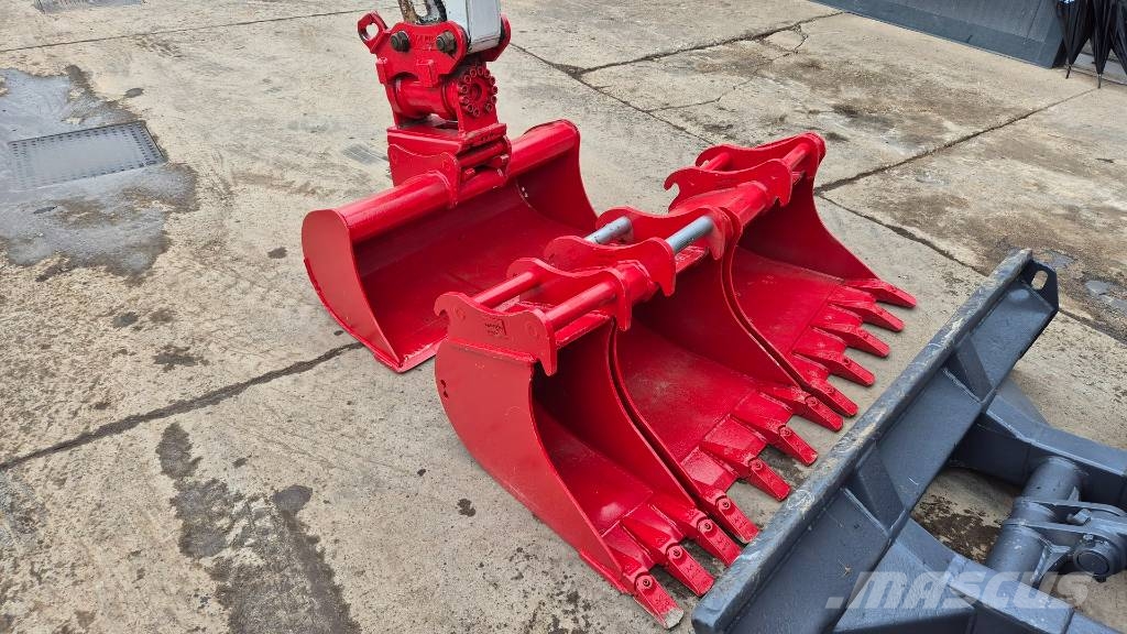 Takeuchi TB250-2 - POWERTILT - 2021 YEAR - 3315 HOURS Mini bageri < 7t