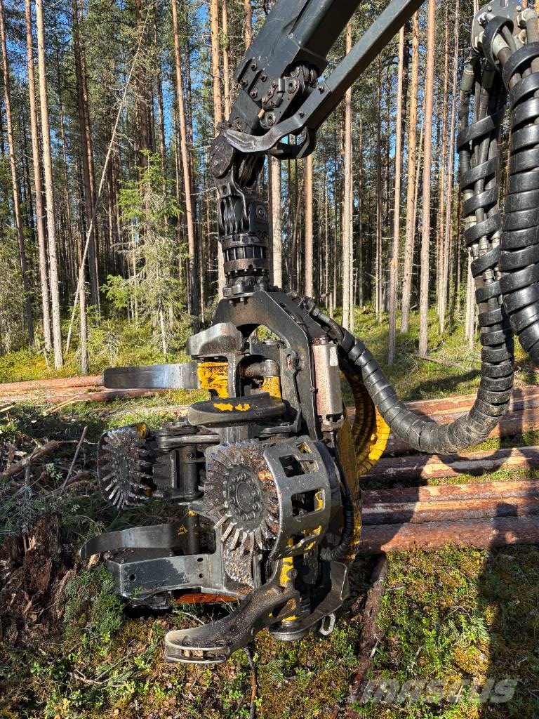 Ponsse SCORPION KING 8W Harvesters