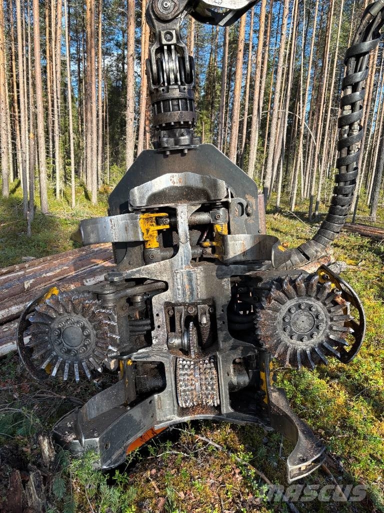 Ponsse SCORPION KING 8W Harvesters
