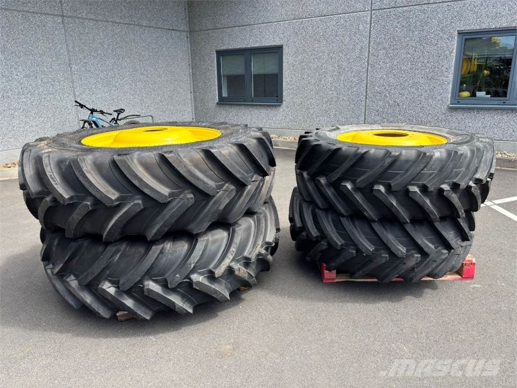 Ceat VF 520/85 R38 + 480/70 R30 ماكينات زراعية - غير ذلك