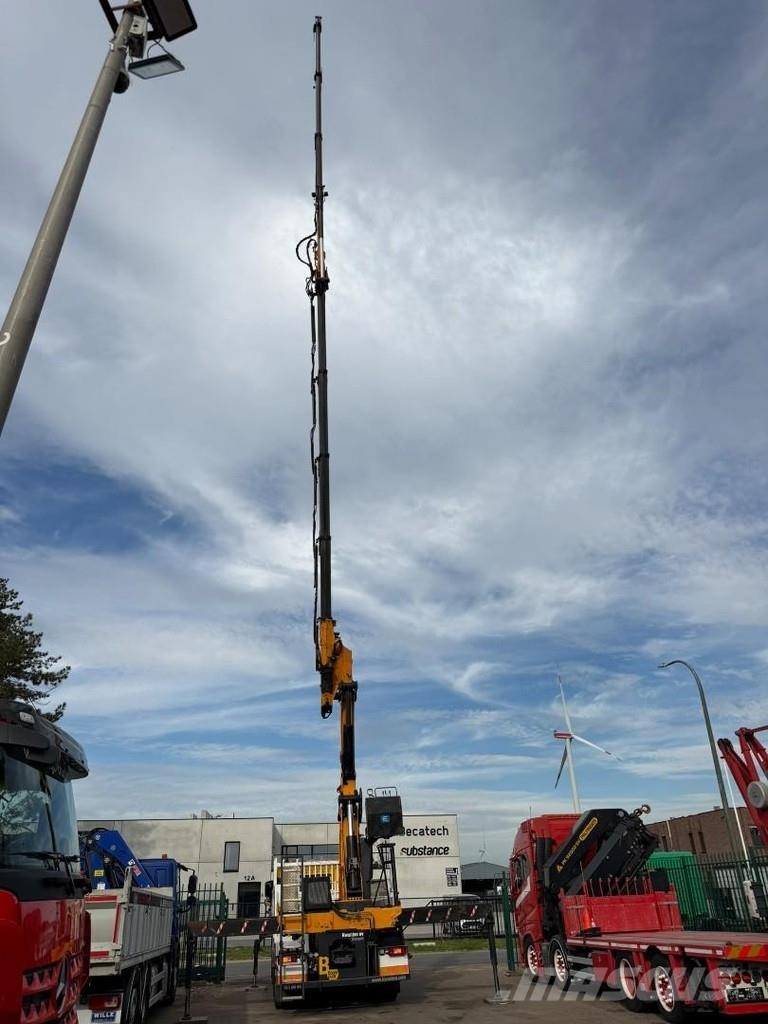 Volvo FM 360 8x4 + CRANE EFFER 275 - 4S + JIB 3S - MANUA Kranen voor alle terreinen