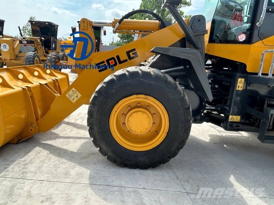 SDLG 936 L Колесни екскаватори