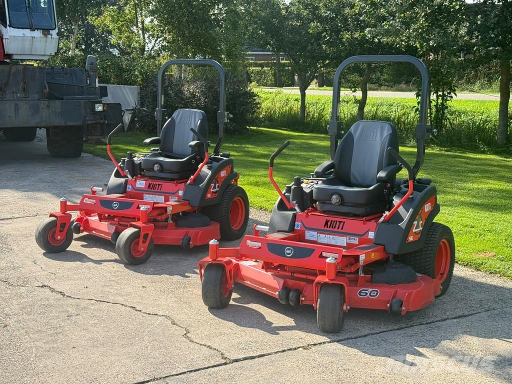 Kioti ZXC 60 SE Zero TURN gazonmaaier Maaimachine ZXC 60 ركوب الحشائش