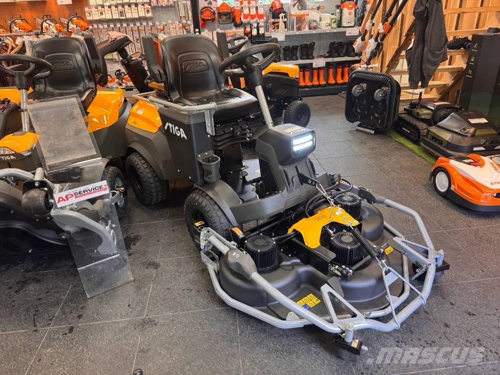 Stiga ePark Pro Päältäajettavat ruohonleikkurit