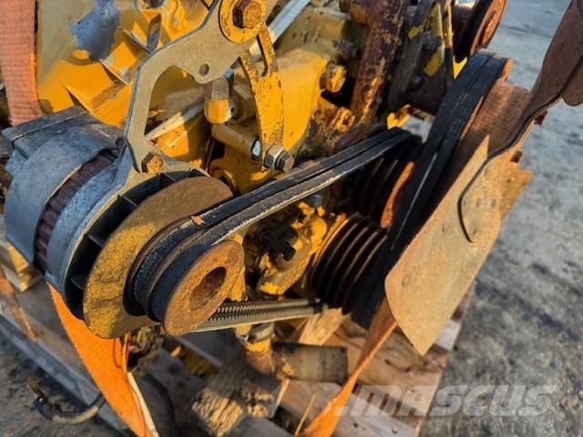 CAT 3208 Engines