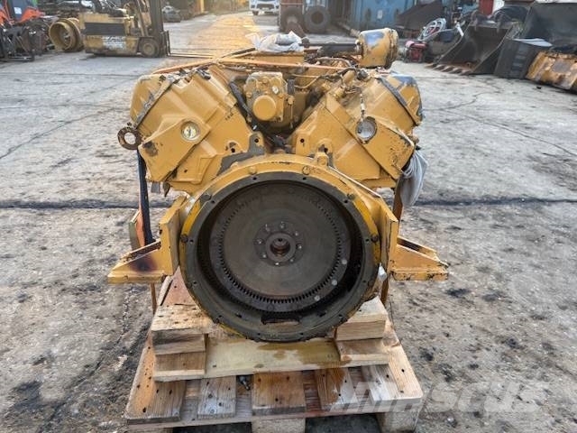 CAT 3208 Engines
