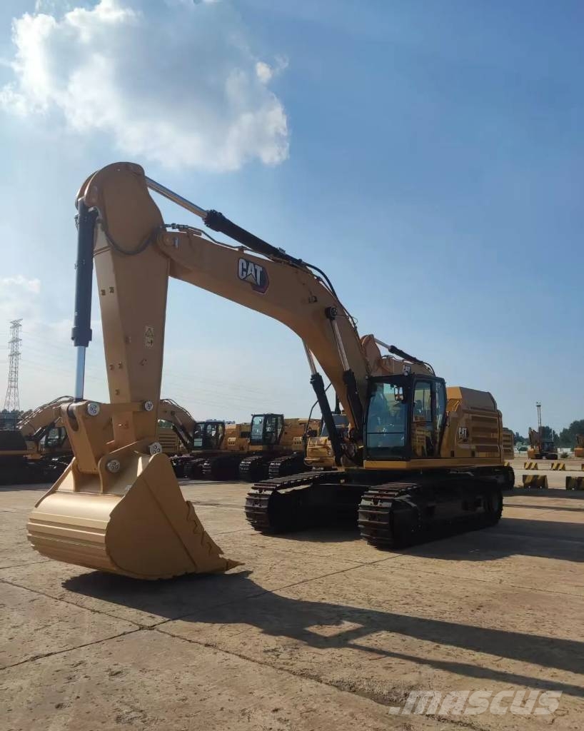 CAT 352 履带挖掘机