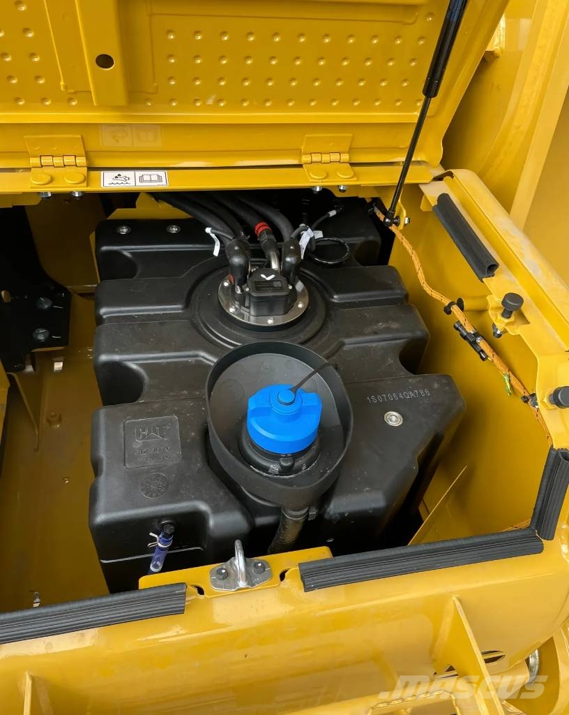 CAT 352 履带挖掘机