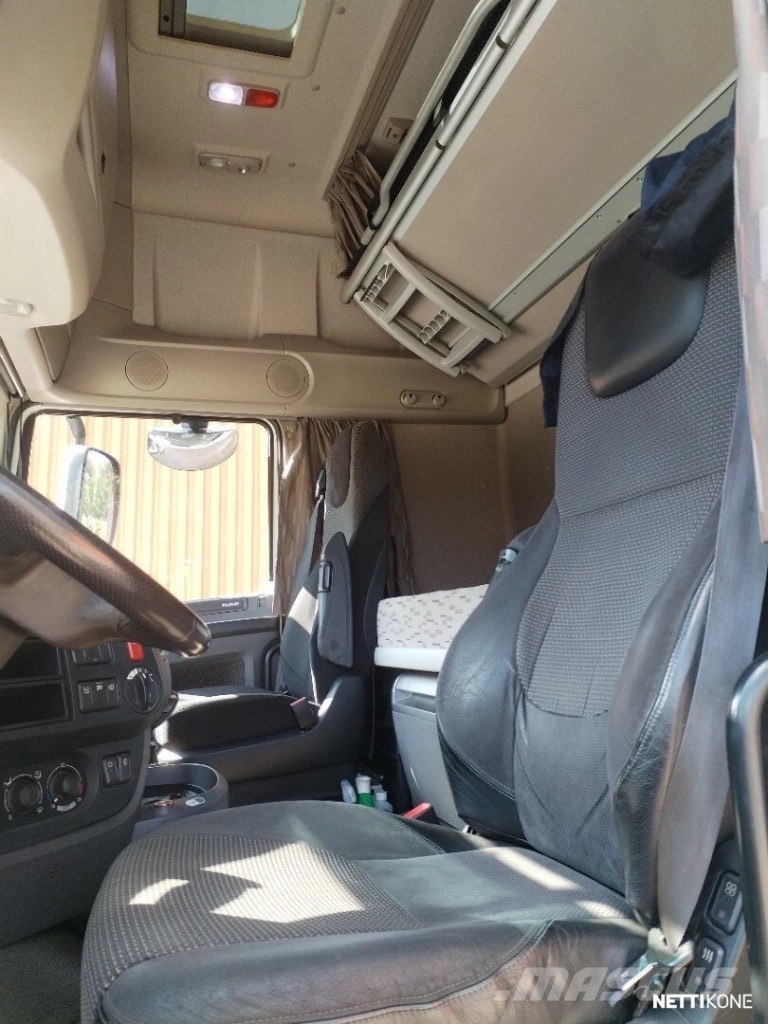 DAF XF 510 FAK وحدات الجر