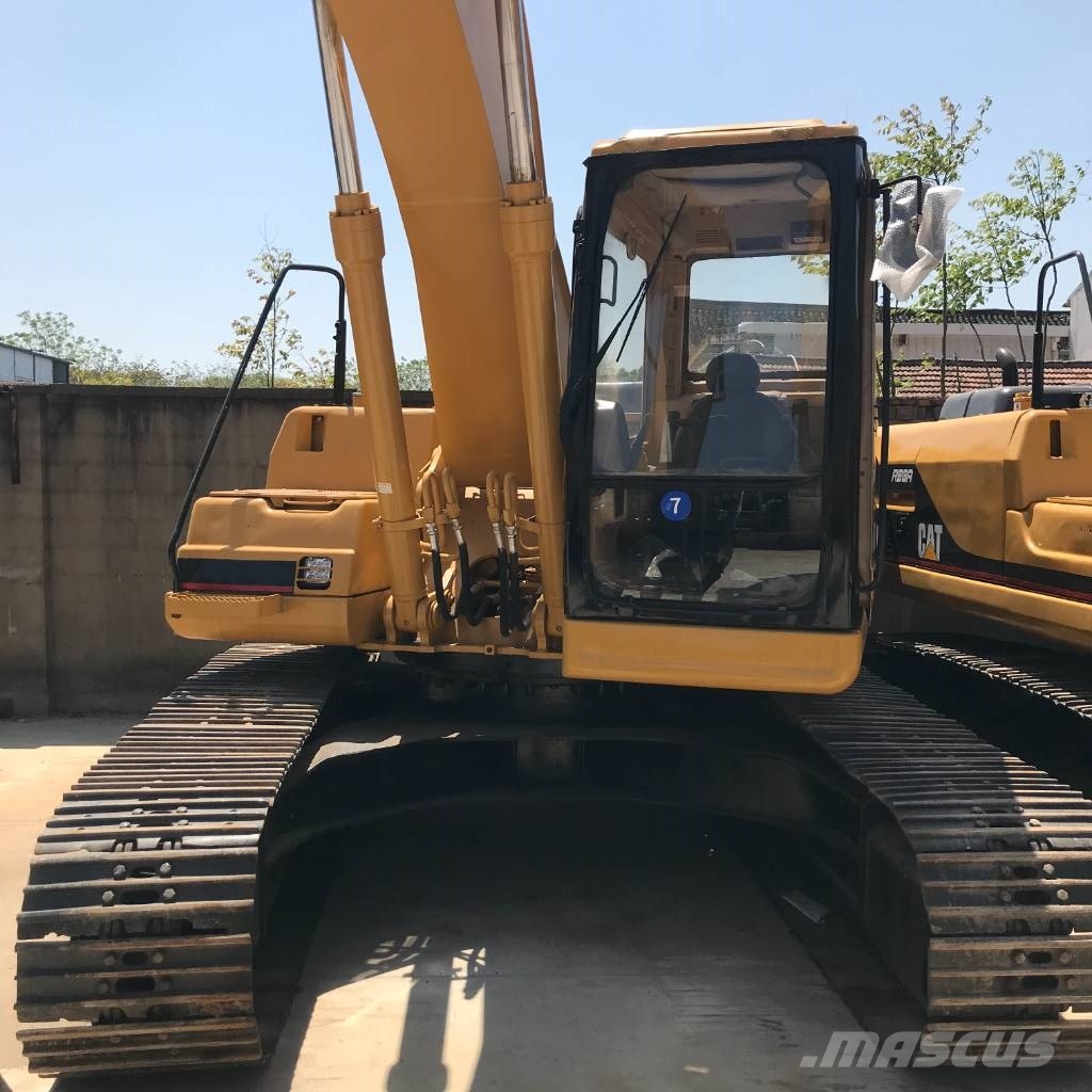 CAT 320 B L Gravemaskiner på larvebånd