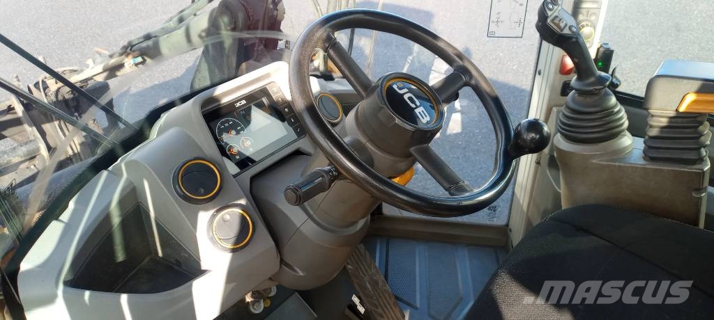 JCB 427 HT لوادر بعجل