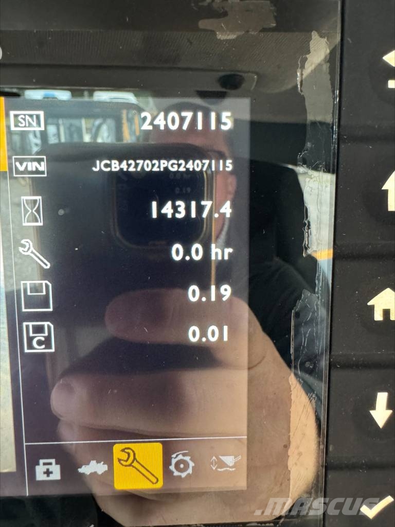 JCB 427 HT لوادر بعجل