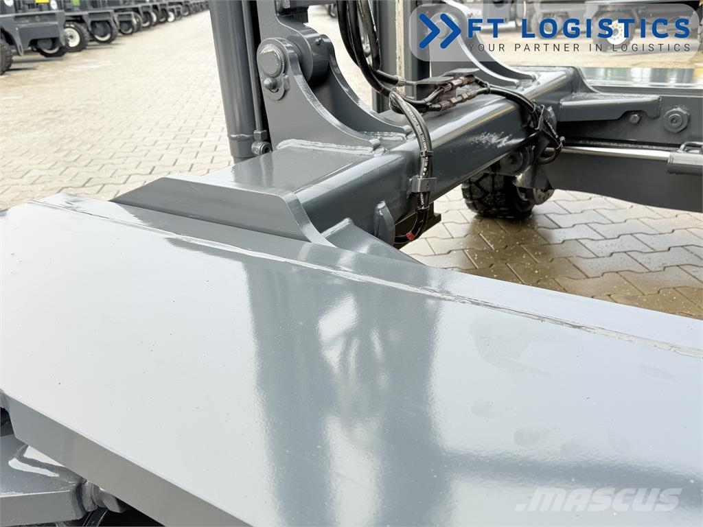 Combilift C4500 | DIESEL | TRIPLEX 4900 | FREE-LIFT | FORK P Nelitietrukit