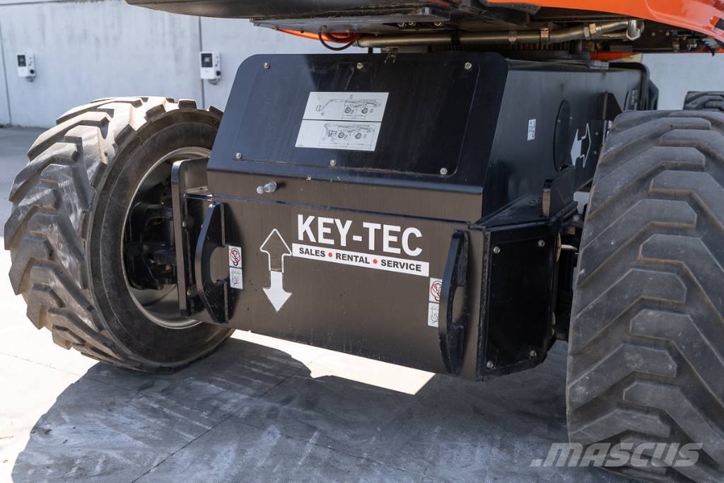 JLG 1250 AJP رافعات سلة تلسكوبية