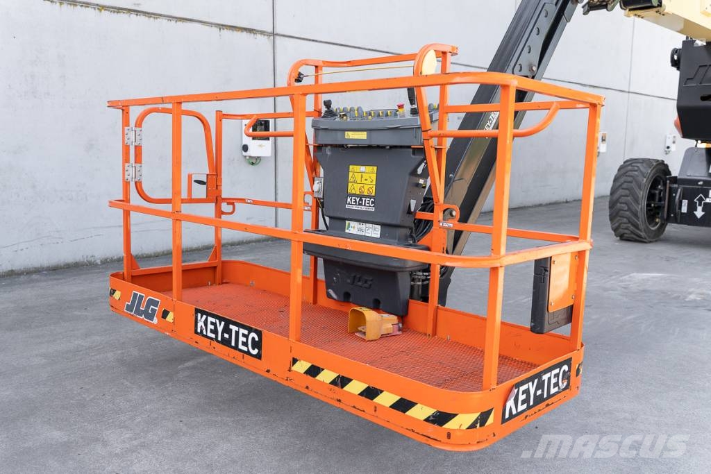JLG 1250 AJP رافعات سلة تلسكوبية