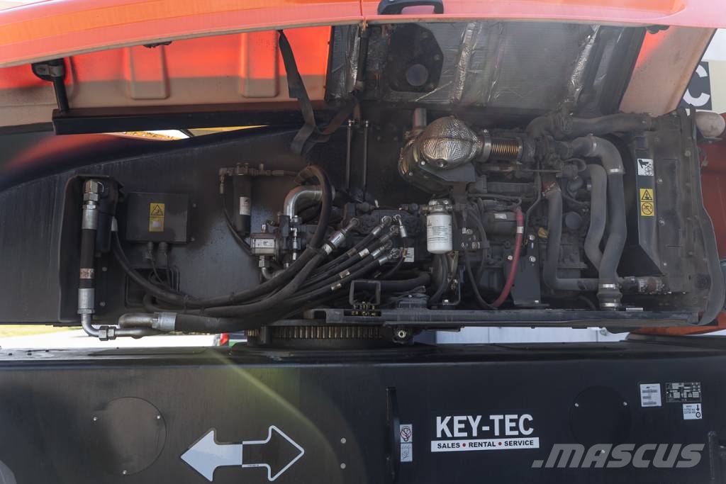 JLG 1250 AJP رافعات سلة تلسكوبية