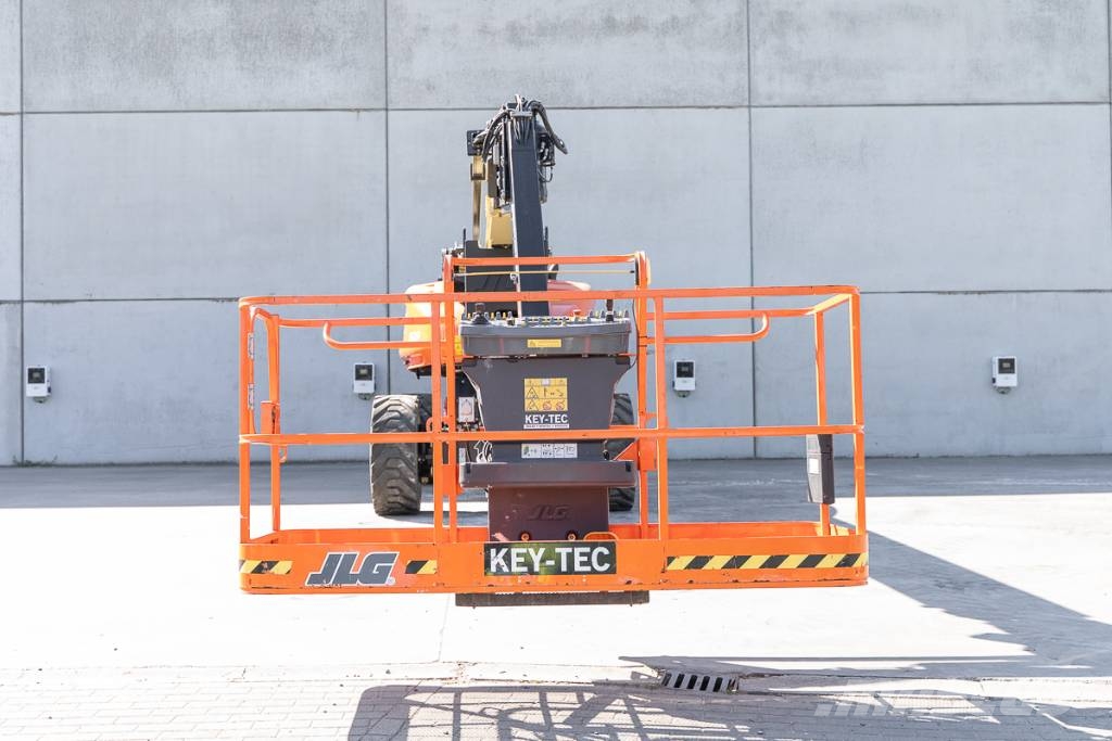 JLG 1250 AJP رافعات سلة تلسكوبية