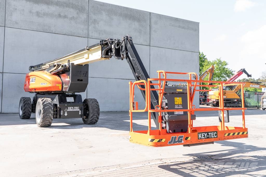 JLG 1250 AJP رافعات سلة تلسكوبية