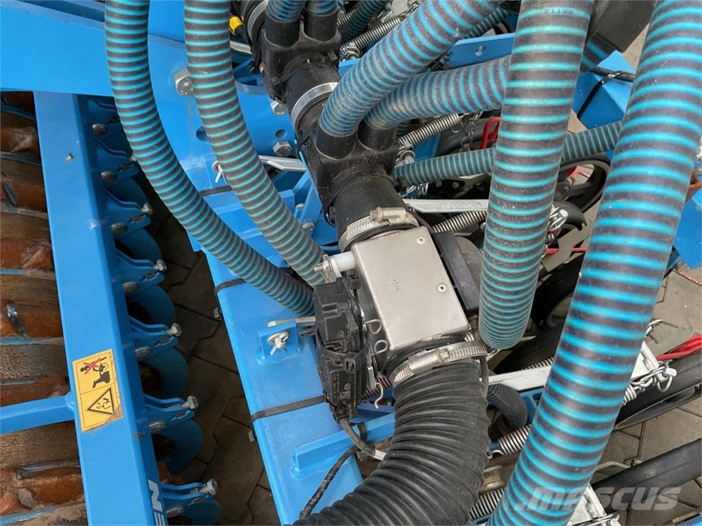 Lemken Solitair 9+/300 Drills