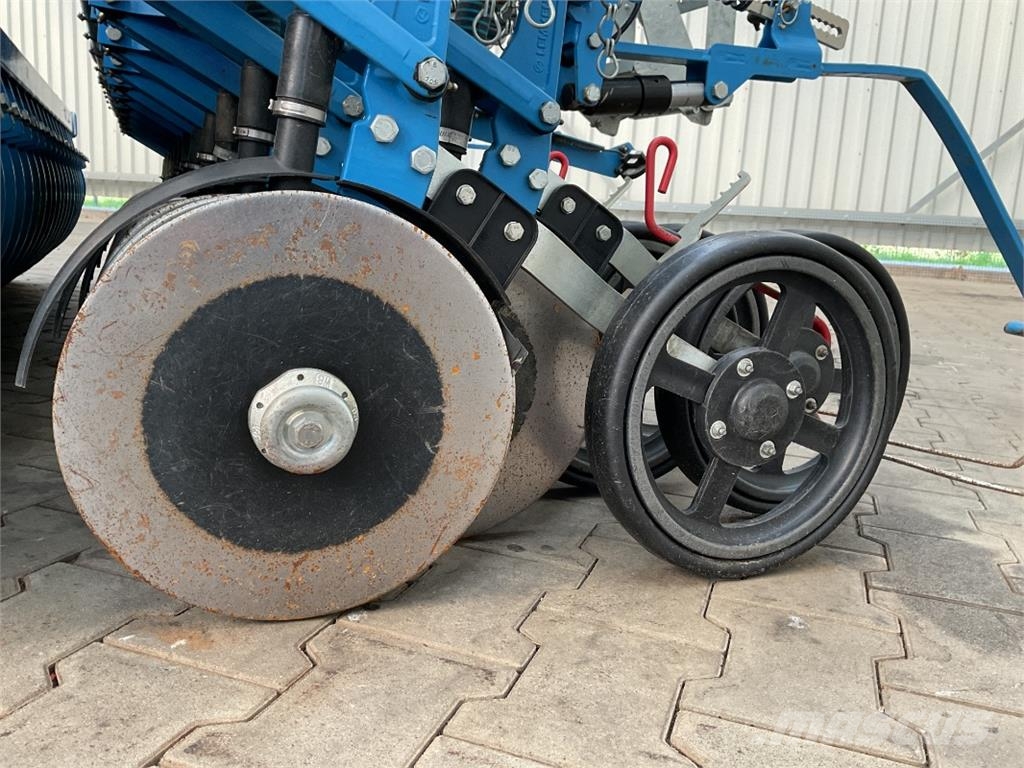 Lemken Solitair 9+/300 Drills