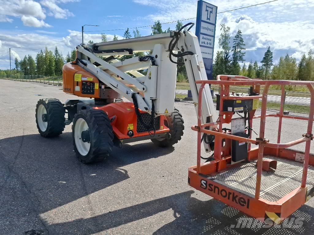 Snorkel A 46 J RT Zglobne dvižne ploščadi