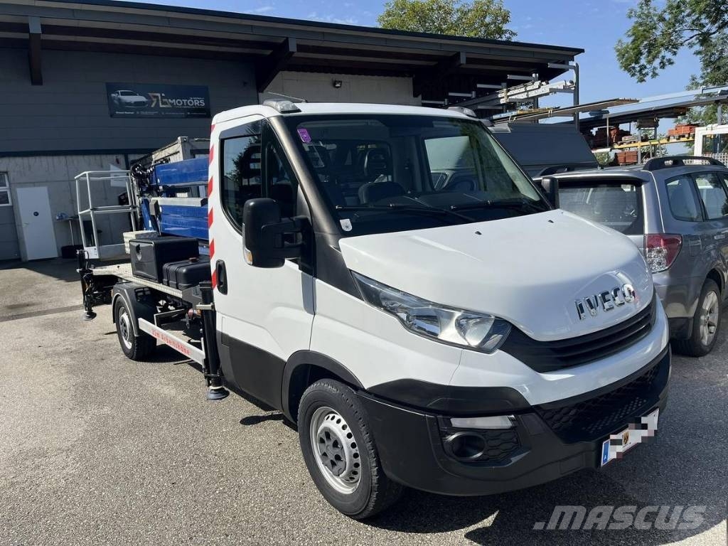 IVECO-CELA IVECO 35 S 11, CELA DT-25 Autoplošiny