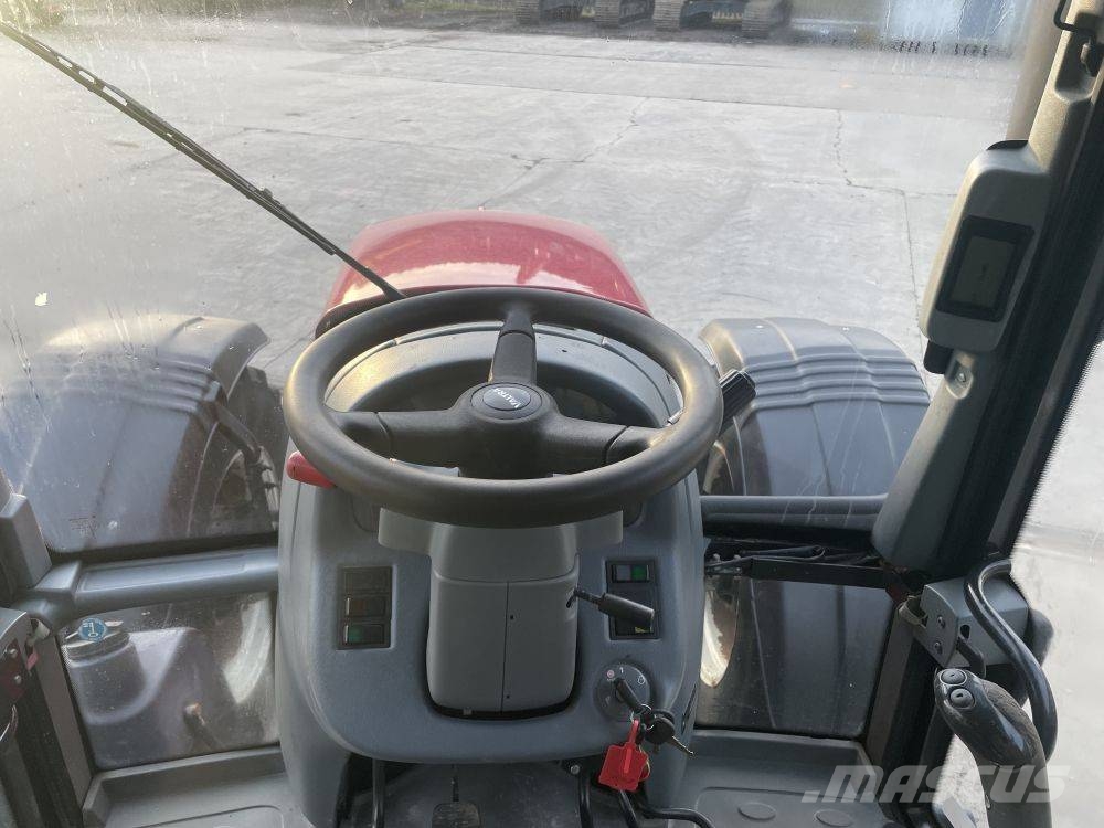 Valtra N 141 트랙터