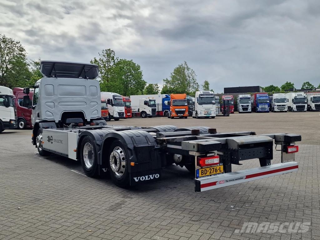 Volvo FE Electric - 6x2*4 - BDF - Ful air - 100% Electri Camiones con gancho