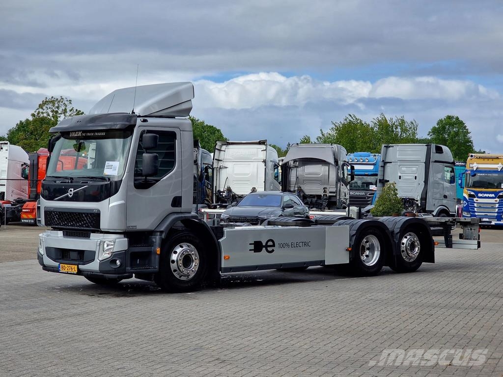Volvo FE Electric - 6x2*4 - BDF - Ful air - 100% Electri Camiones con gancho