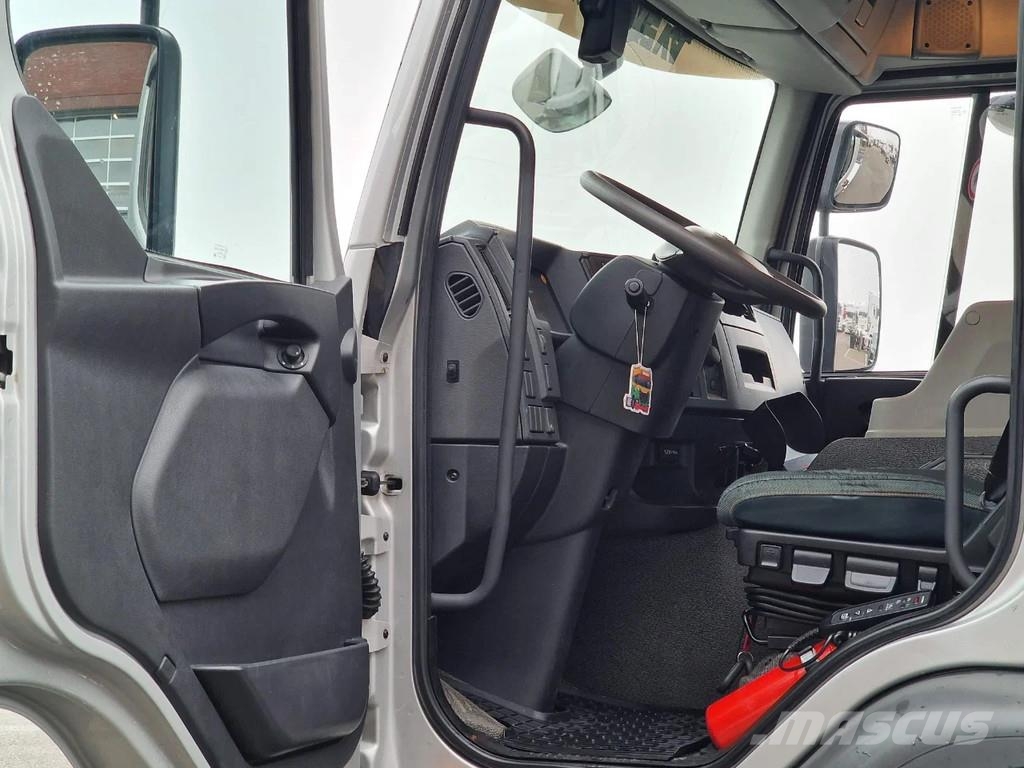 Volvo FE Electric - 6x2*4 - BDF - Ful air - 100% Electri Camiones con gancho