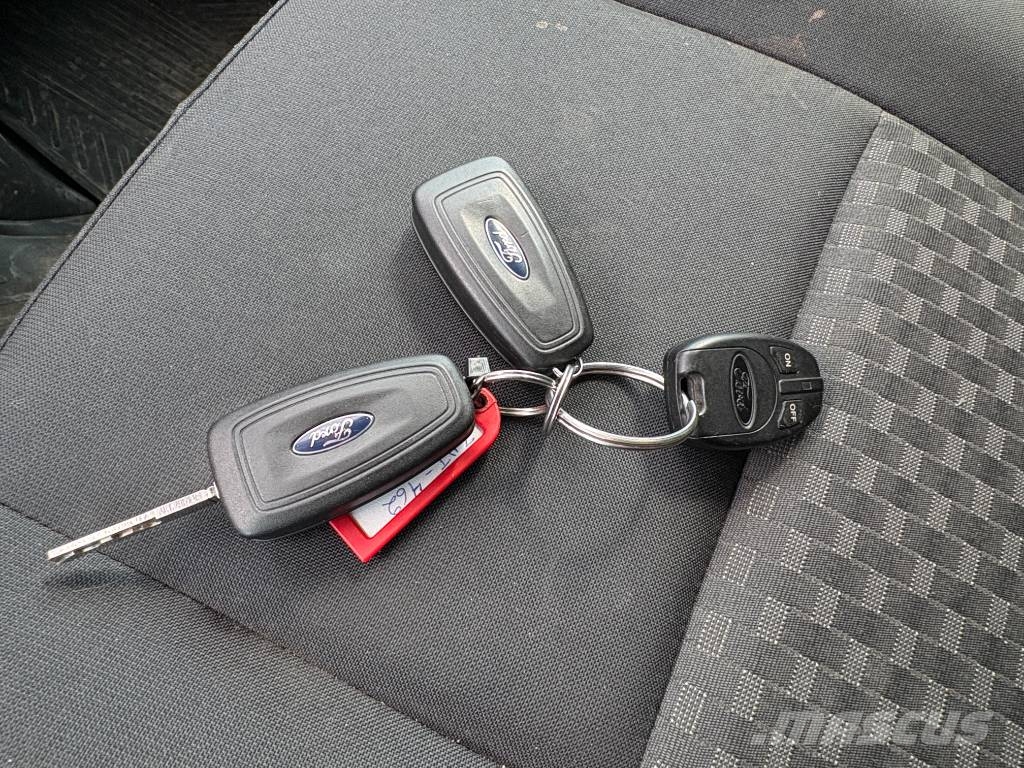 Ford Van 350 2,0 TDCi 130 hv M6 Neliveto Trend L3H3 4,1 Furgonetas cerradas