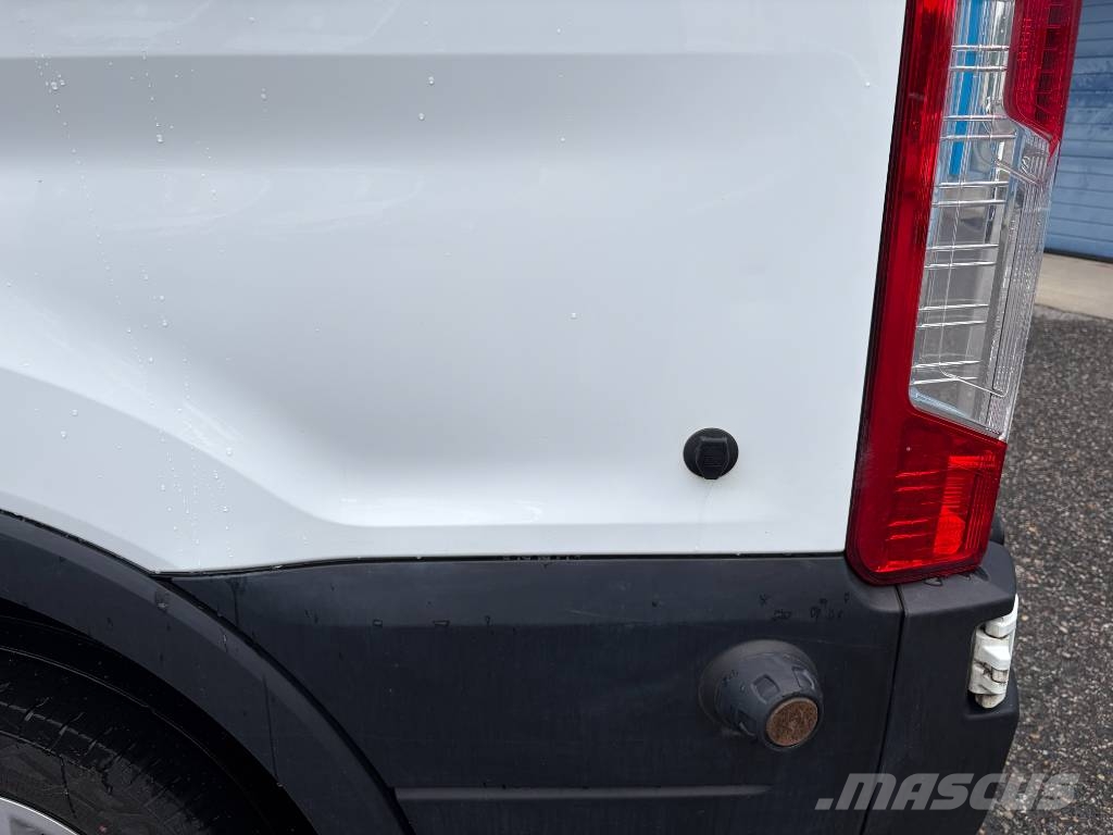 Ford Van 350 2,0 TDCi 130 hv M6 Neliveto Trend L3H3 4,1 Furgonetas cerradas