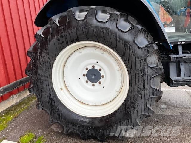 New Holland TM 135 RC Traktorer