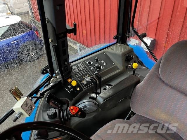 New Holland TM 135 RC Traktorer
