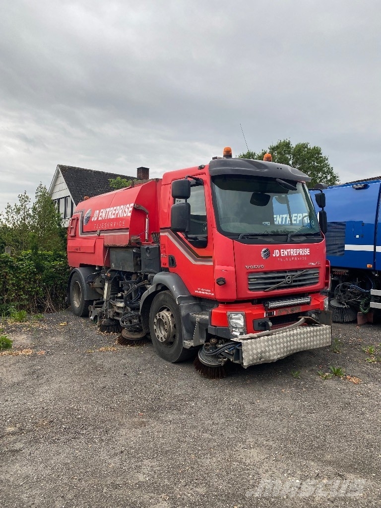 Volvo FL 240 Fejebiler