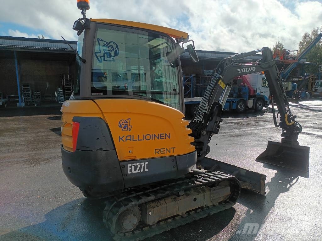 Volvo EC 27 C myös vuokraus Mini ekskavatörler, 7 tona dek