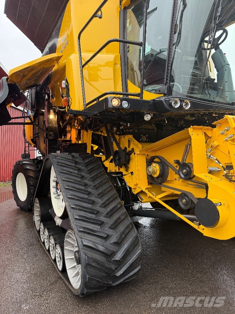New Holland CR 9.90 Combine de secerat