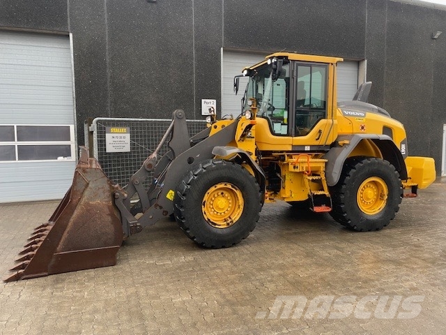 Volvo L90H Incarcator pe pneuri