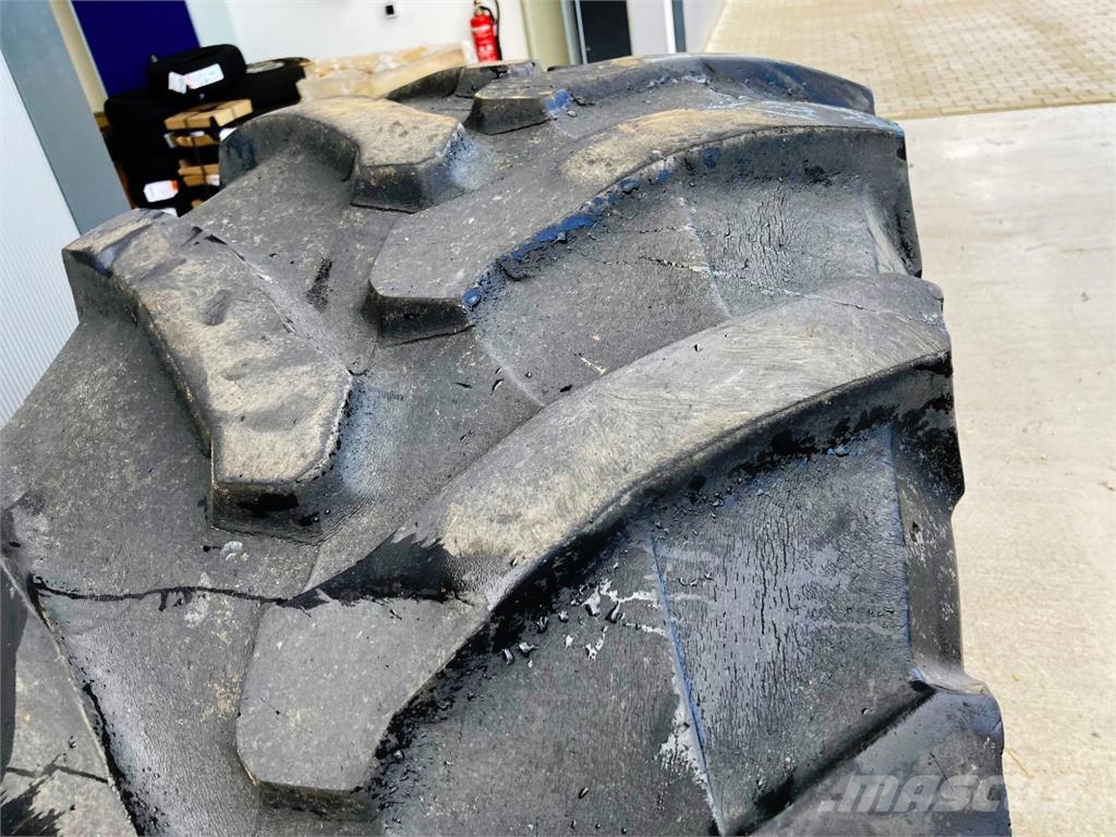 Trelleborg 600/65 R34 Renkaat ja vanteet