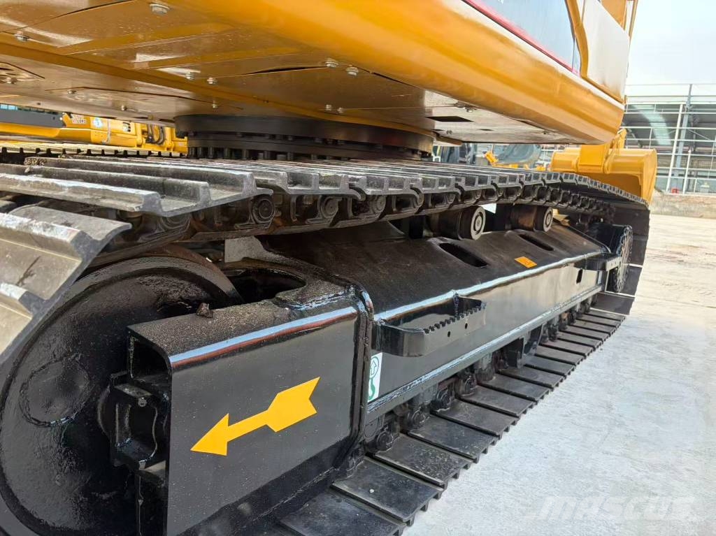 CAT 320CL حفارات وسط 7 طن - 12 طن