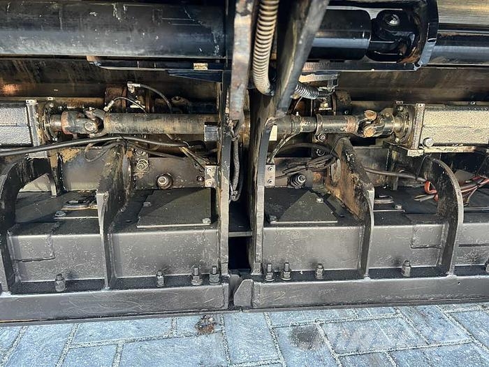 CAT AP 655D Επίστρωση ασφάλτου