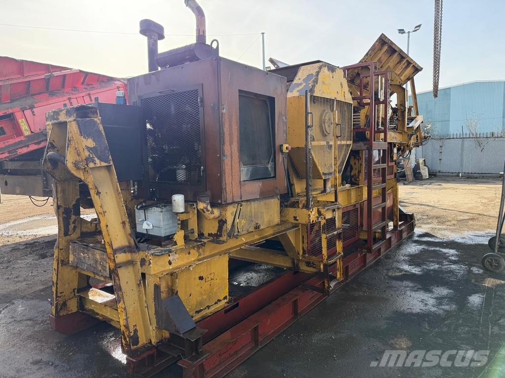 Parker 750 Crushers