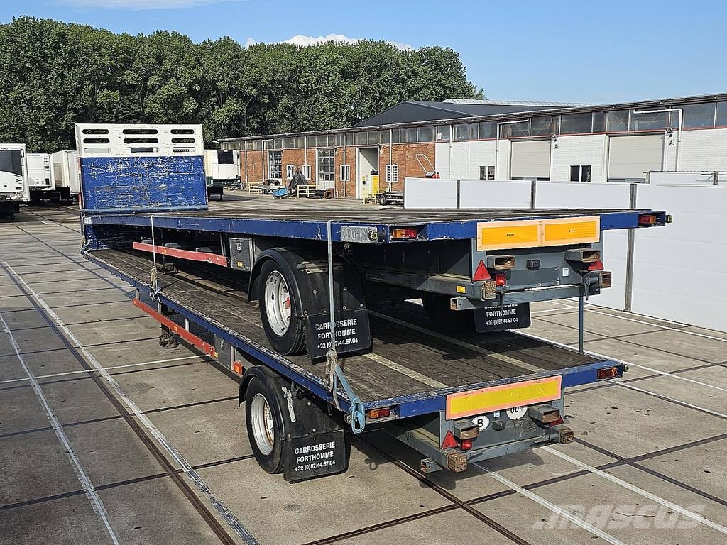 Varmo 1 AXLE PLATFORM FORKLIFT CONNECTION نصف مقطورات مسطحة / مفصلية الجوانب